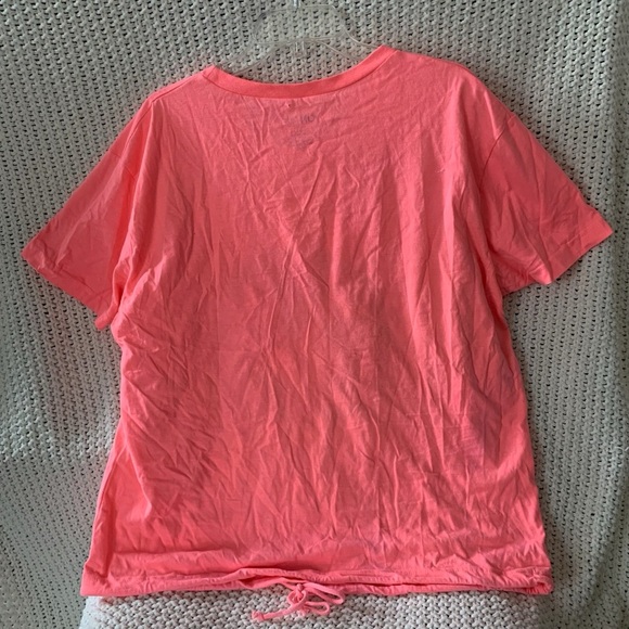 On Fire Woman’s Melanin Graphic Tee w/Drawstring Hem Peach-Orange/Pink; Size 3X - Picture 2 of 9